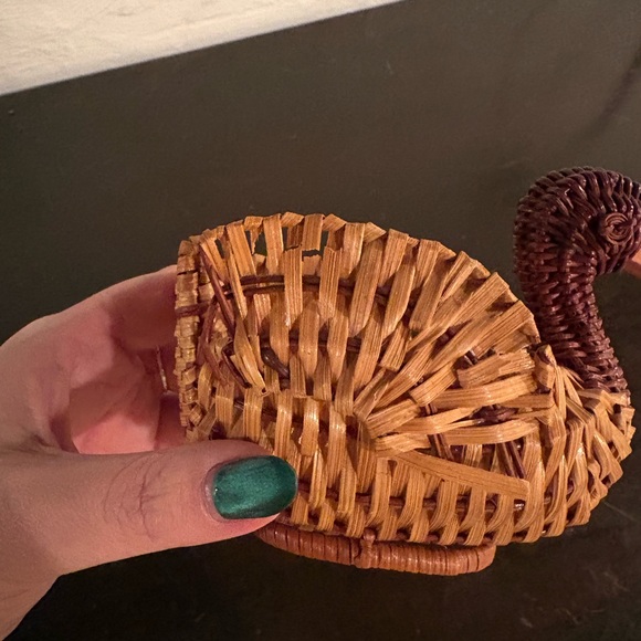 Vintage Duck Mallard Basket - Picture 5 of 7